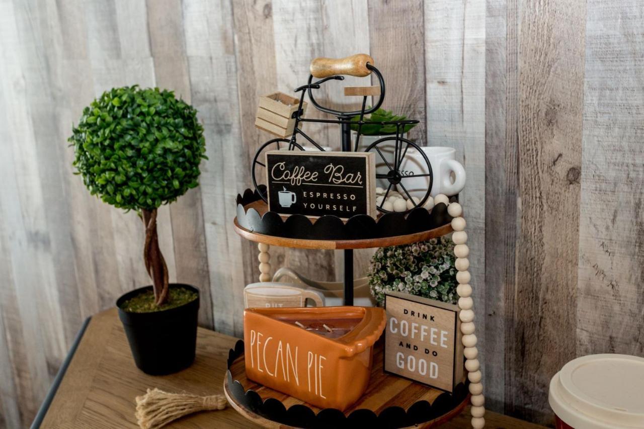 Once-In-A-Lifetime Coffee-Themed Stay For Up To 8 Κλάρκσβιλ Εξωτερικό φωτογραφία